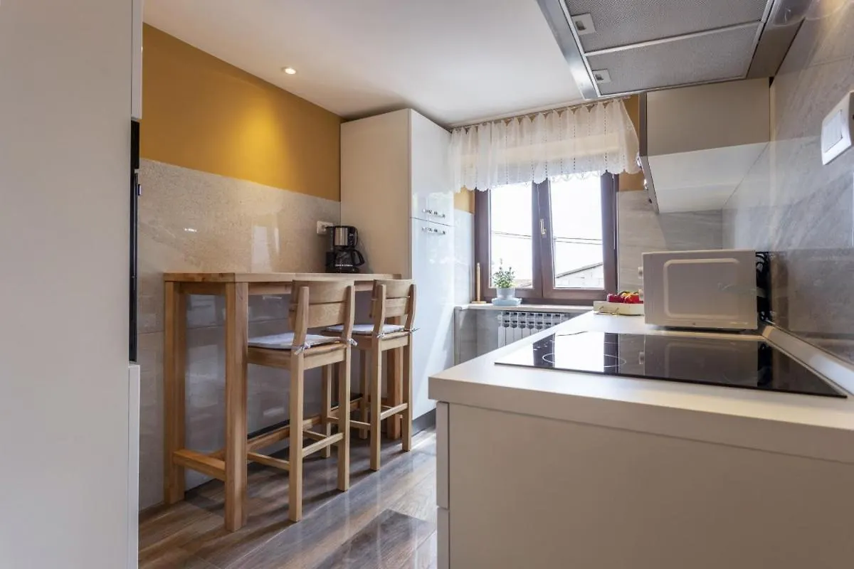 Villa Vita In Porec - Haus Fuer 6-8 Personen Kastelir 0*,
