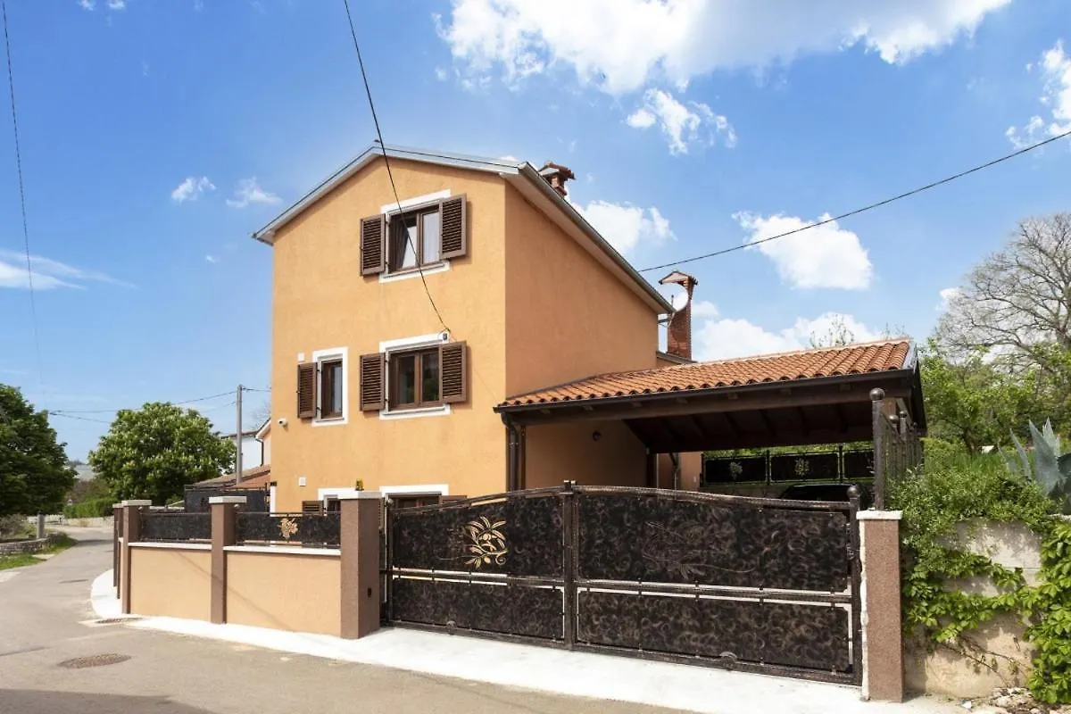 Villa Vita In Porec - Haus Fuer 6-8 Personen Kastelir 0*,  Croatia
